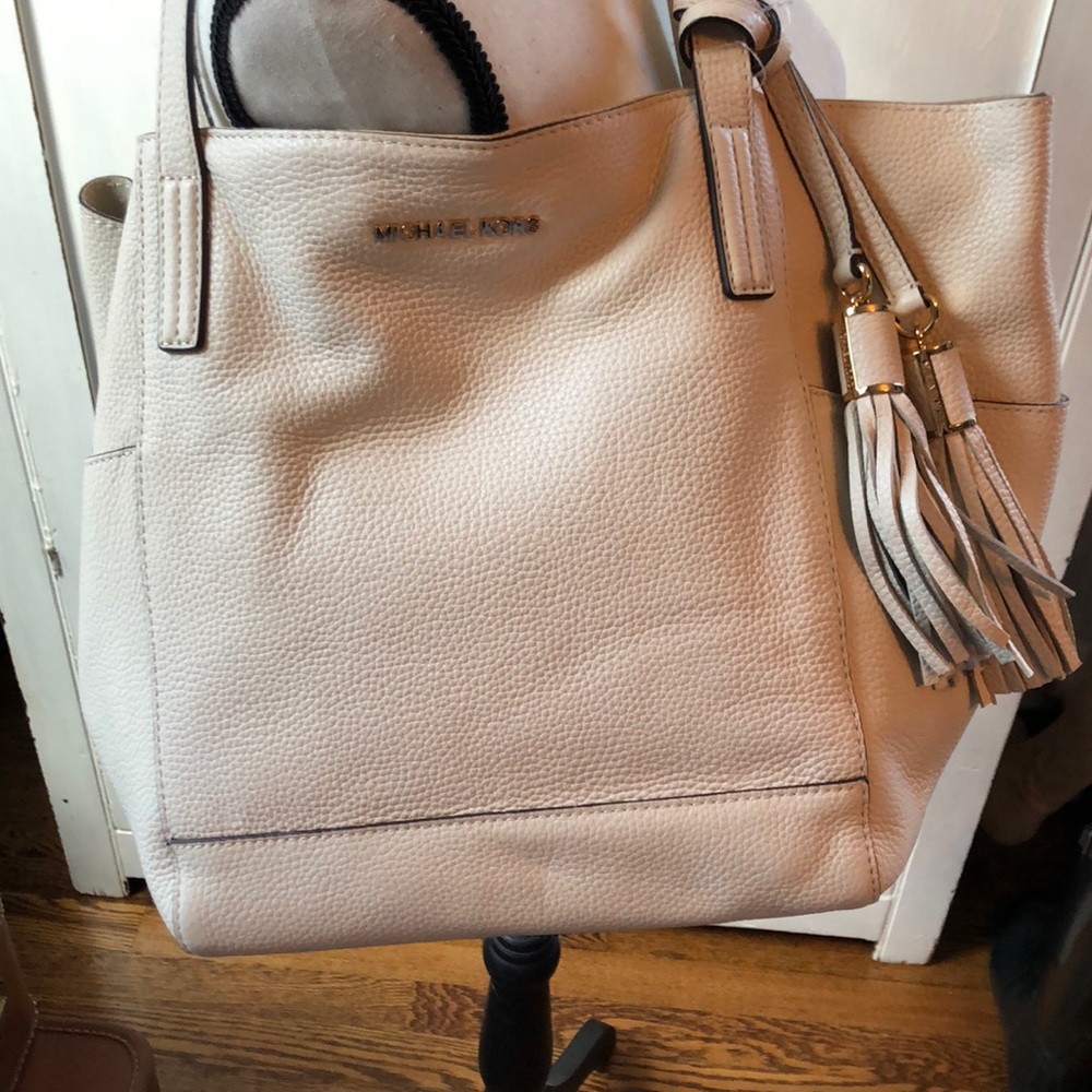 NEW WITH TAGS!!!  Winter white pebble leather bag
